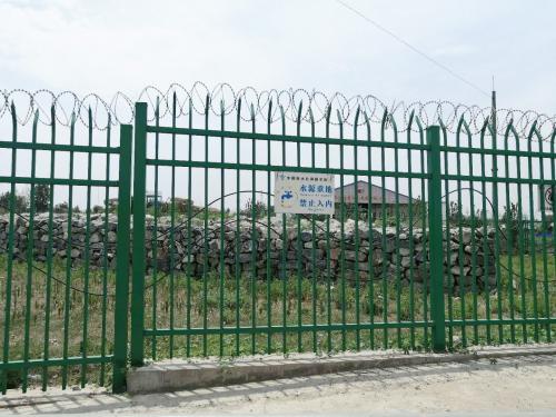 南水北调隔离网安装要求